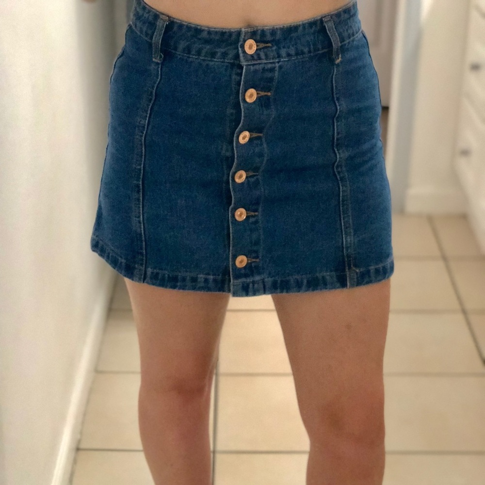 Button front denim skirt
